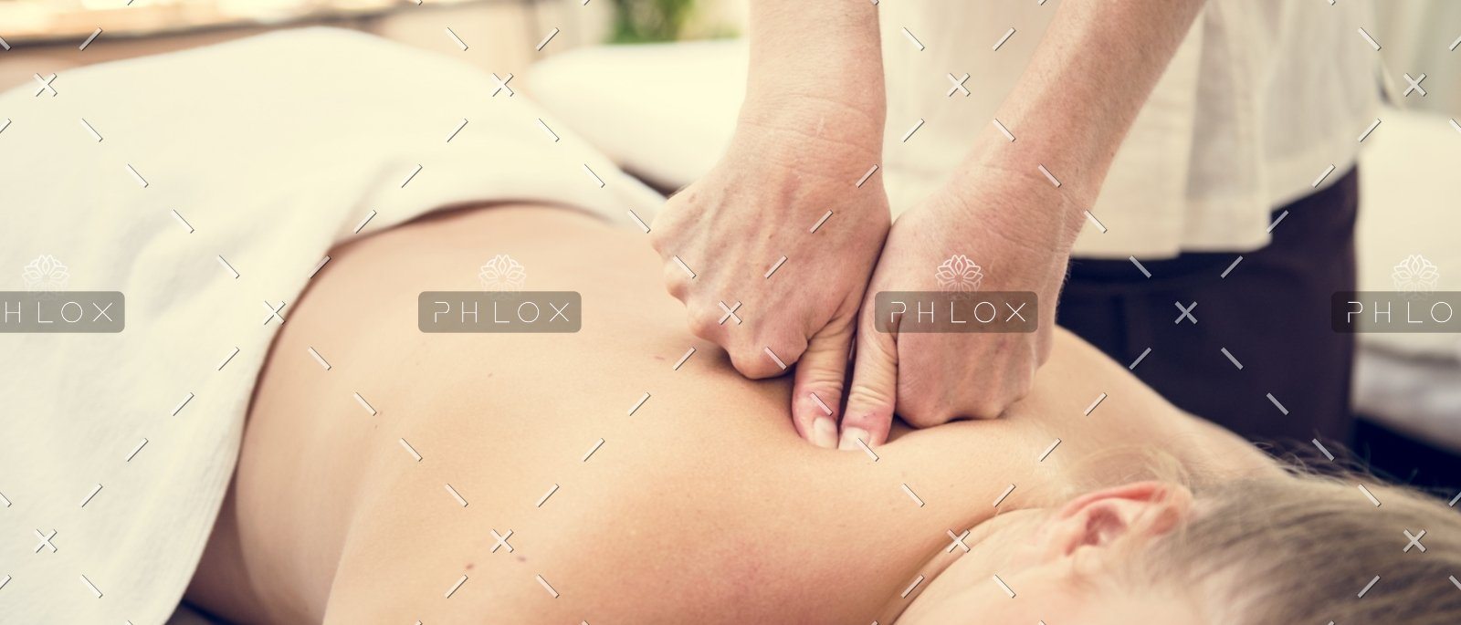 demo-attachment-753-spa-salon-therapy-treatment-PZFBLW-2